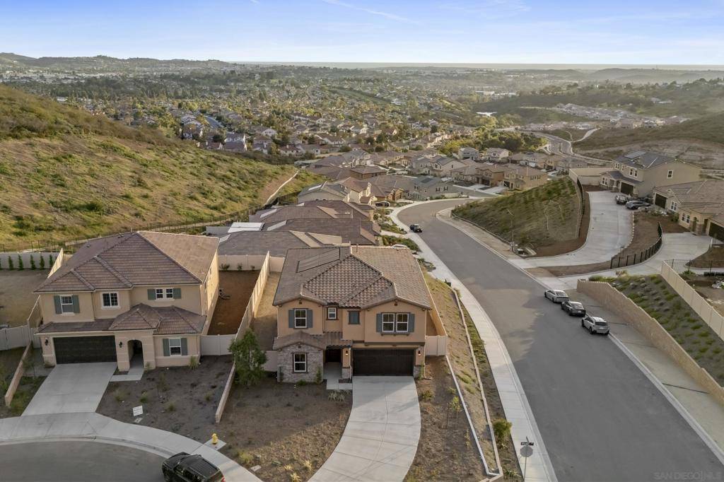 San Marcos, CA 92069,951 Visalia Pl