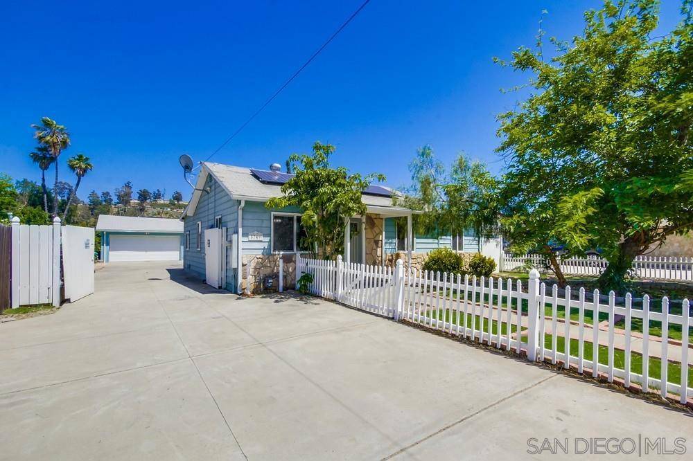 Santee, CA 92071,8749 Cottonwood Avenue