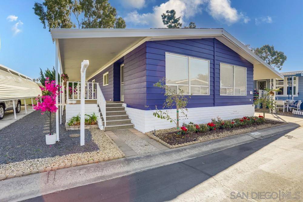 Oceanside, CA 92058,276 N El Camino Real 14 #14