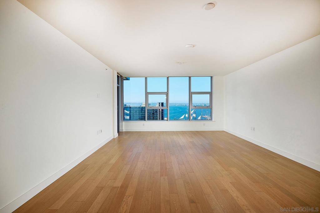 San Diego, CA 92101,1388 Kettner Blvd #1301