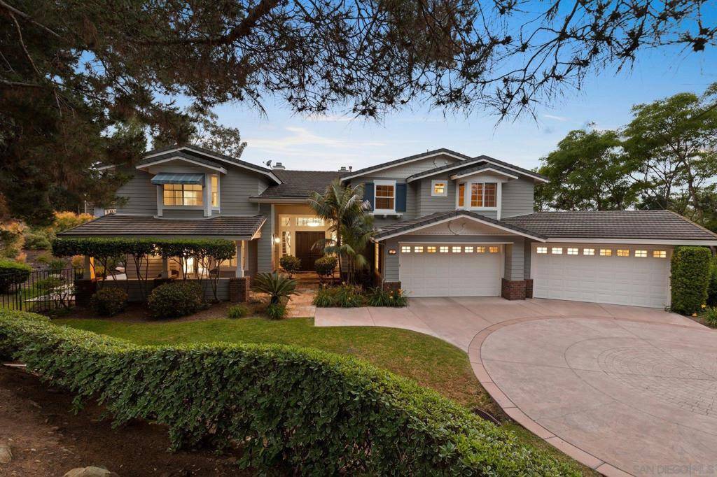 Encinitas, CA 92024,521 Latigo Row
