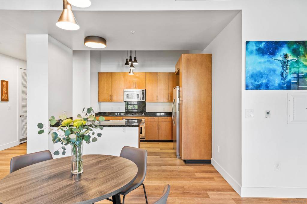 San Diego, CA 92101,1050 Island Ave #405