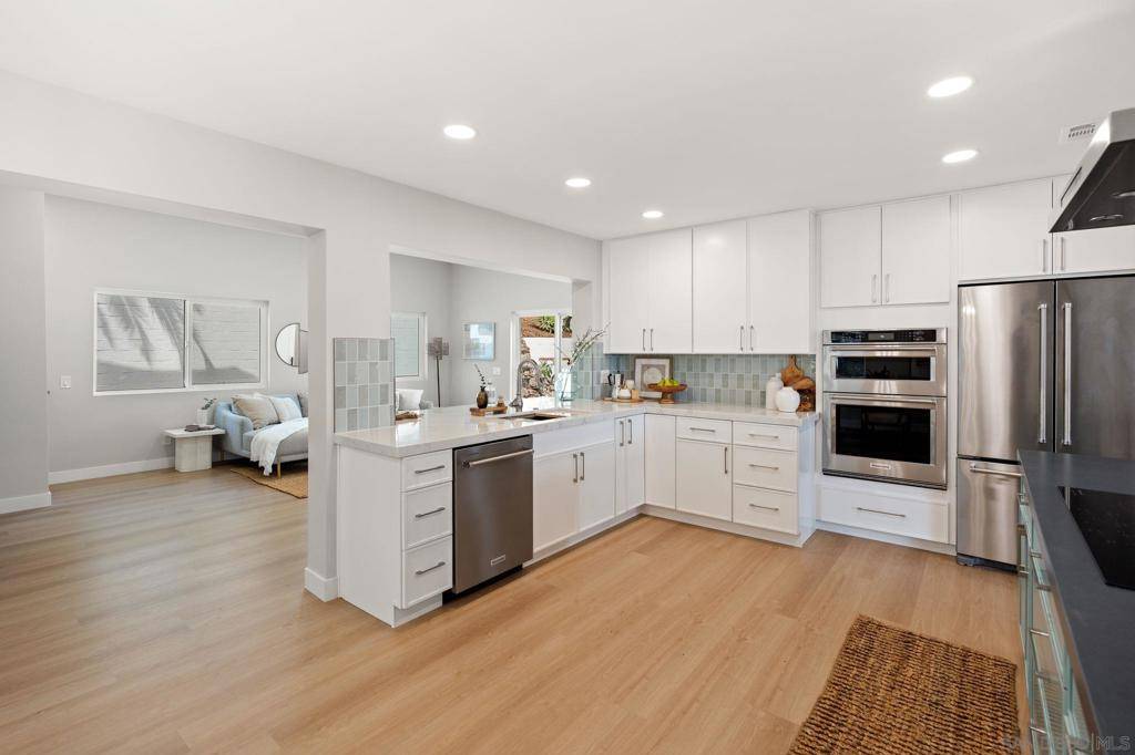 Carlsbad, CA 92008,3910 Adams Street