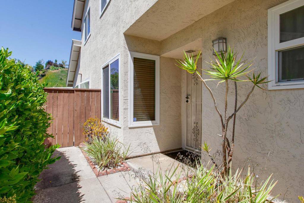 San Diego, CA 92139,2620 Pennington Lane