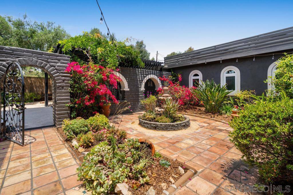 Poway, CA 92064,16851 Orchard Bend