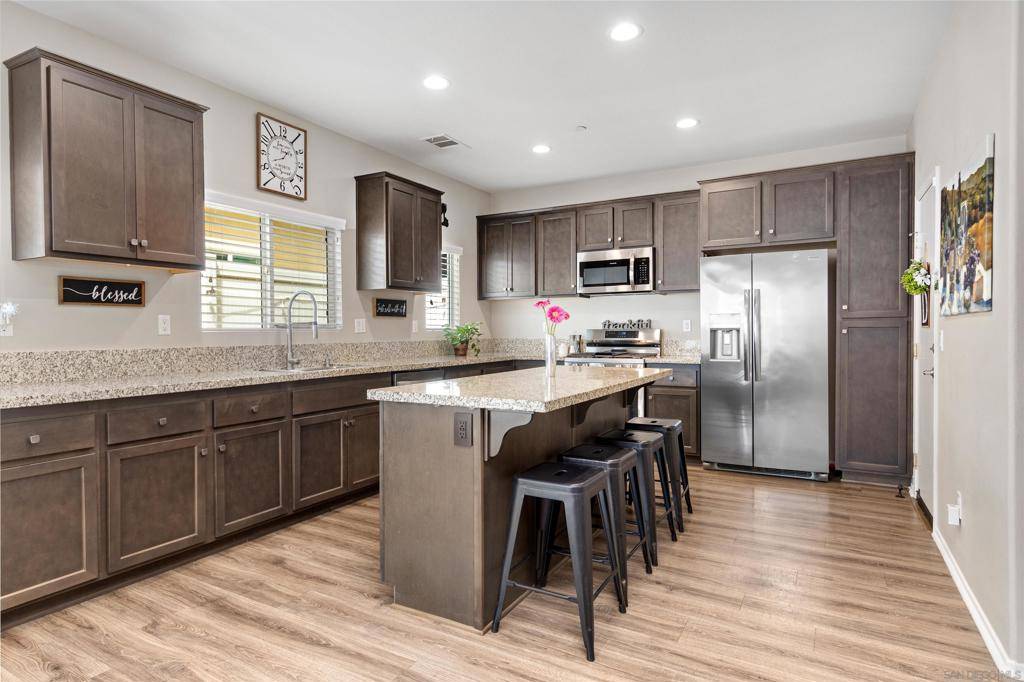Fallbrook, CA 92028,216 Oberlander Way