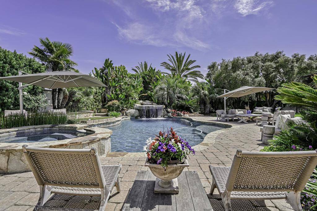 Rancho Santa Fe, CA 92067,15823 The River Trail