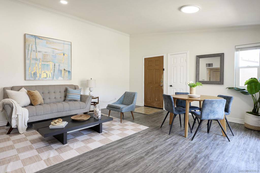 Oceanside, CA 92057,5033 Los Morros Way #59