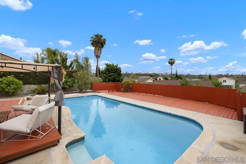 San Diego, CA 92119,7614 Volclay Dr