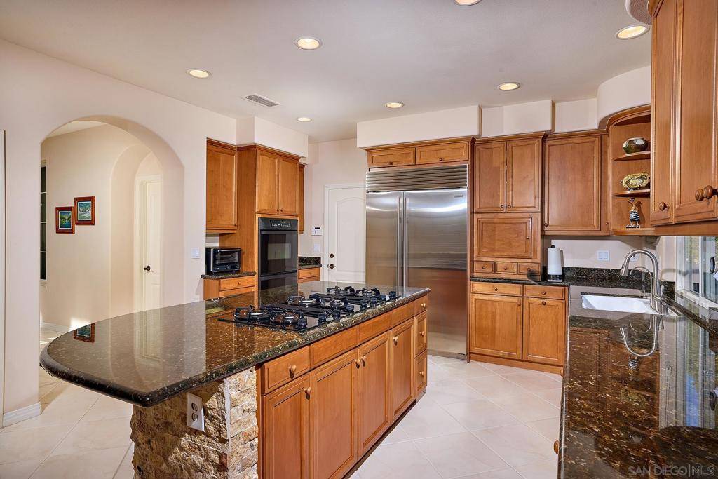 17010 Butterfield Trl Poway, CA 92064