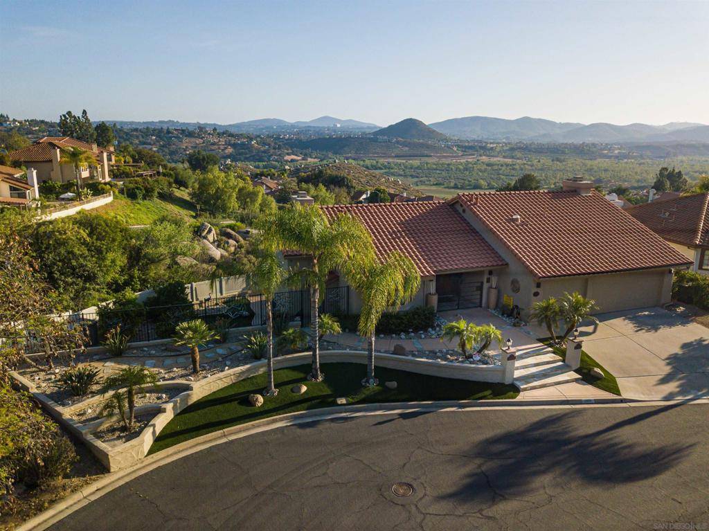 Escondido, CA 92025,3933 Pinnacle Pl