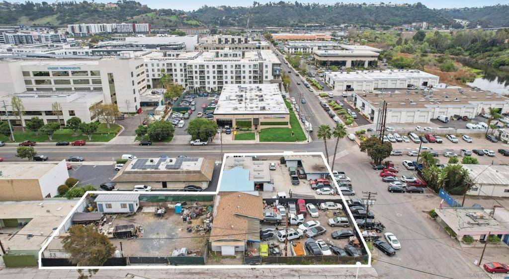 San Diego, CA 92120,6205 Fairmount Ave