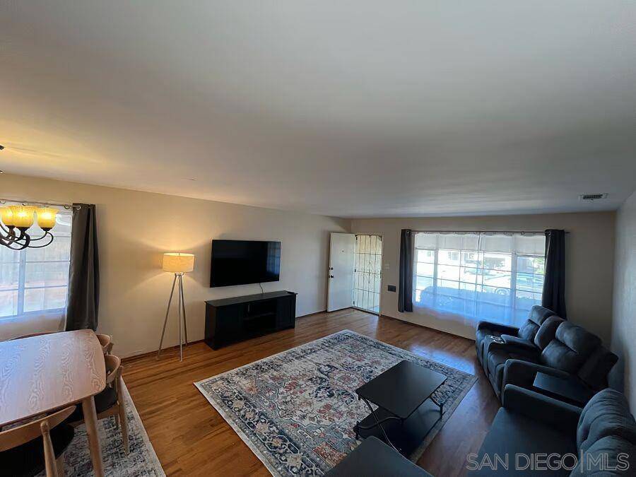 San Diego, CA 92115,6779 Rosefield Dr