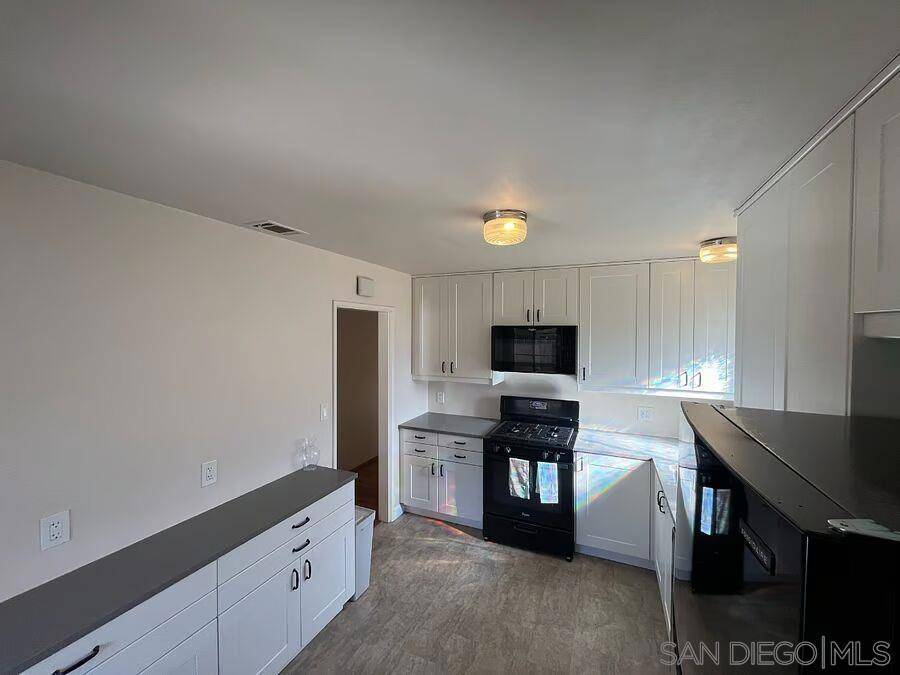 San Diego, CA 92115,6779 Rosefield Dr