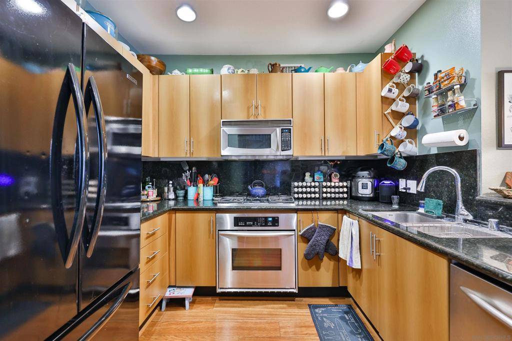 San Diego, CA 92101,550 Park Blvd #2602