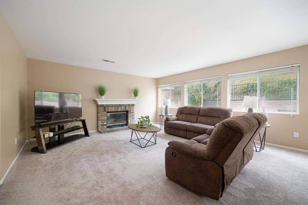 Oceanside, CA 92057,314 La Soledad Way