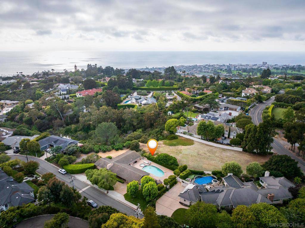 La Jolla, CA 92037,1444 Rodeo Dr