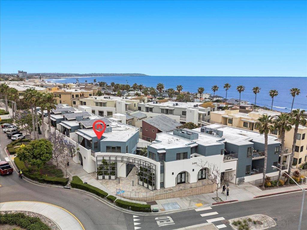 La Jolla, CA 92037,5490 La Jolla Blvd #K205