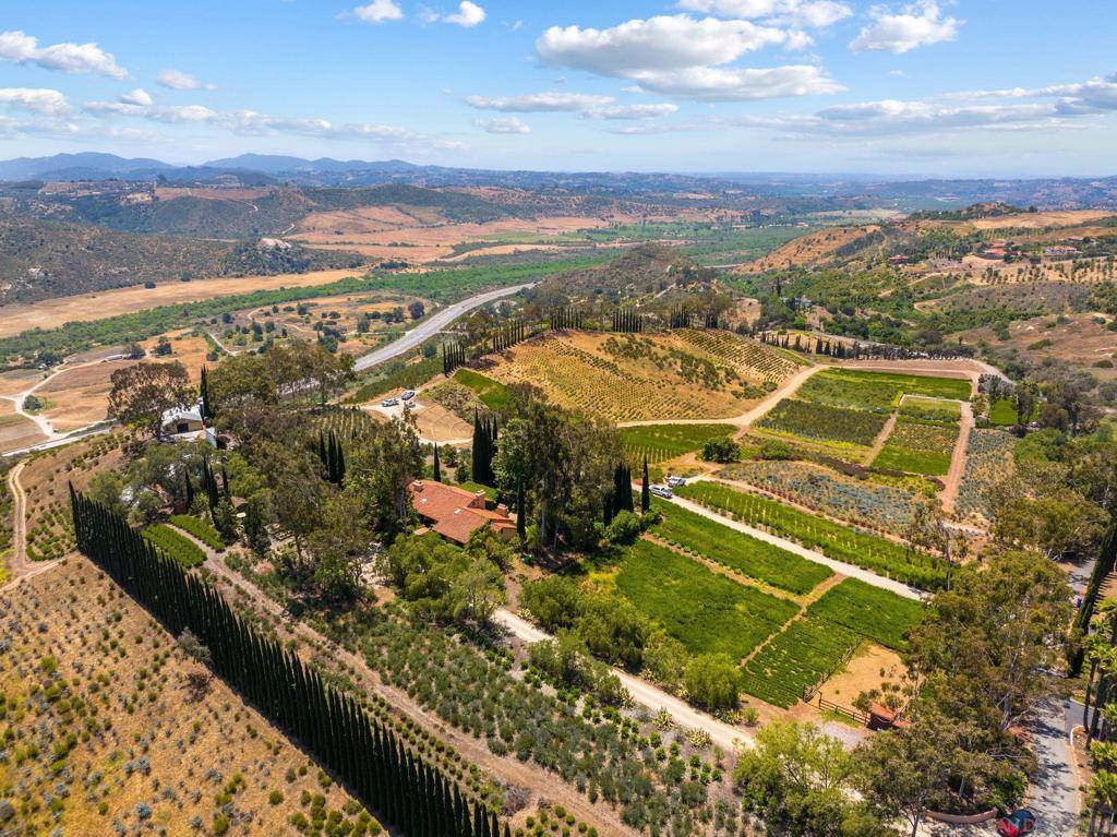 Fallbrook, CA 92028,4425 Brodea Ln