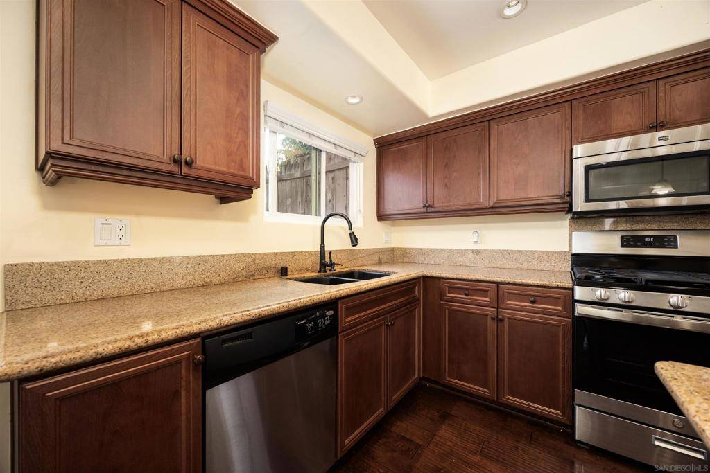 Oceanside, CA 92056,4122 Alabar Way