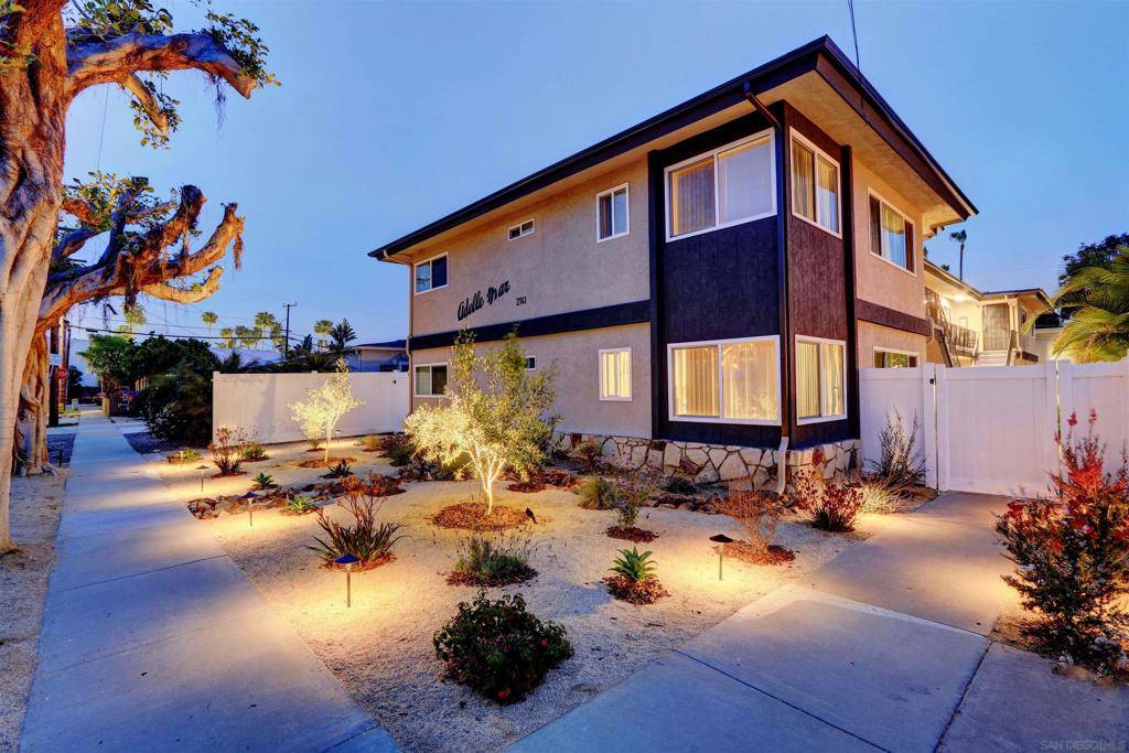 San Diego, CA 92109,2741 Hornblend Street