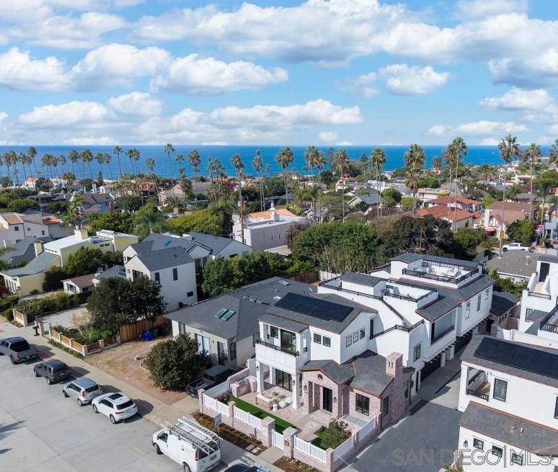 La Jolla, CA 92037,462 Westbourne Street