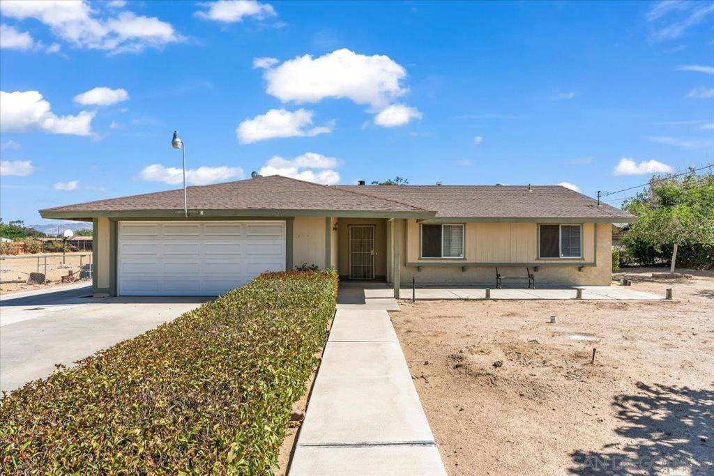 Hesperia, CA 92345,15209 Mauna Loa
