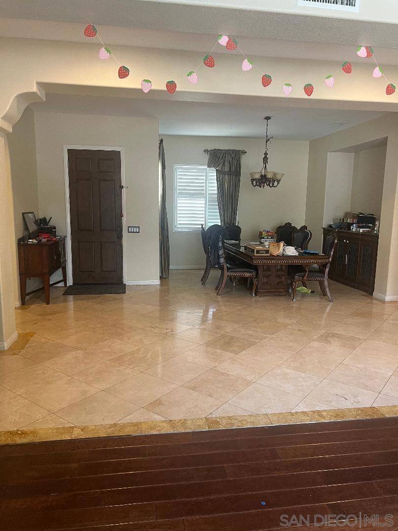 Chula Vista, CA 91915,1328 N PARADISE RIDGE WAY