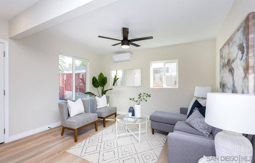 Imperial Beach, CA 91932,924 Florida St