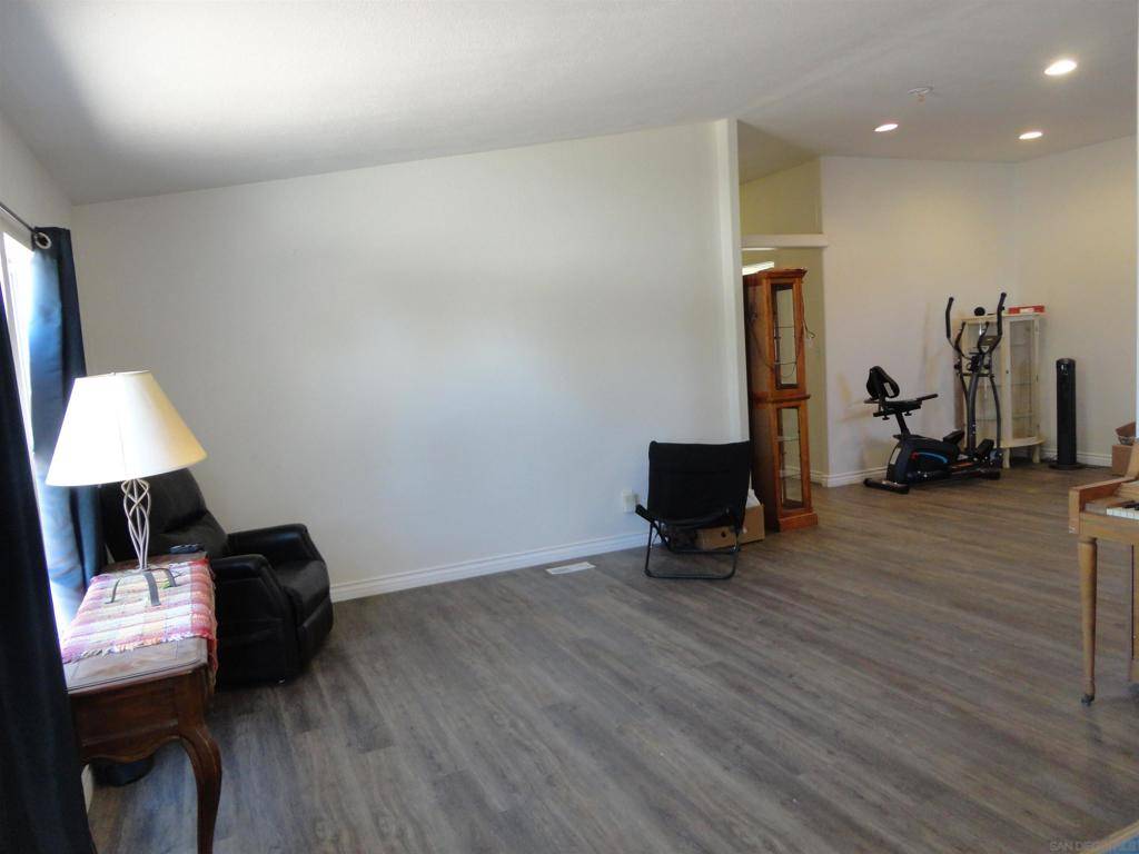 Apple Valley, CA 92307,22545 El Centro Rd