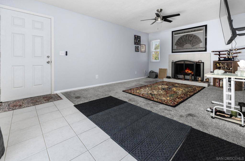 San Diego, CA 92115,6540 College Grove Dr #30