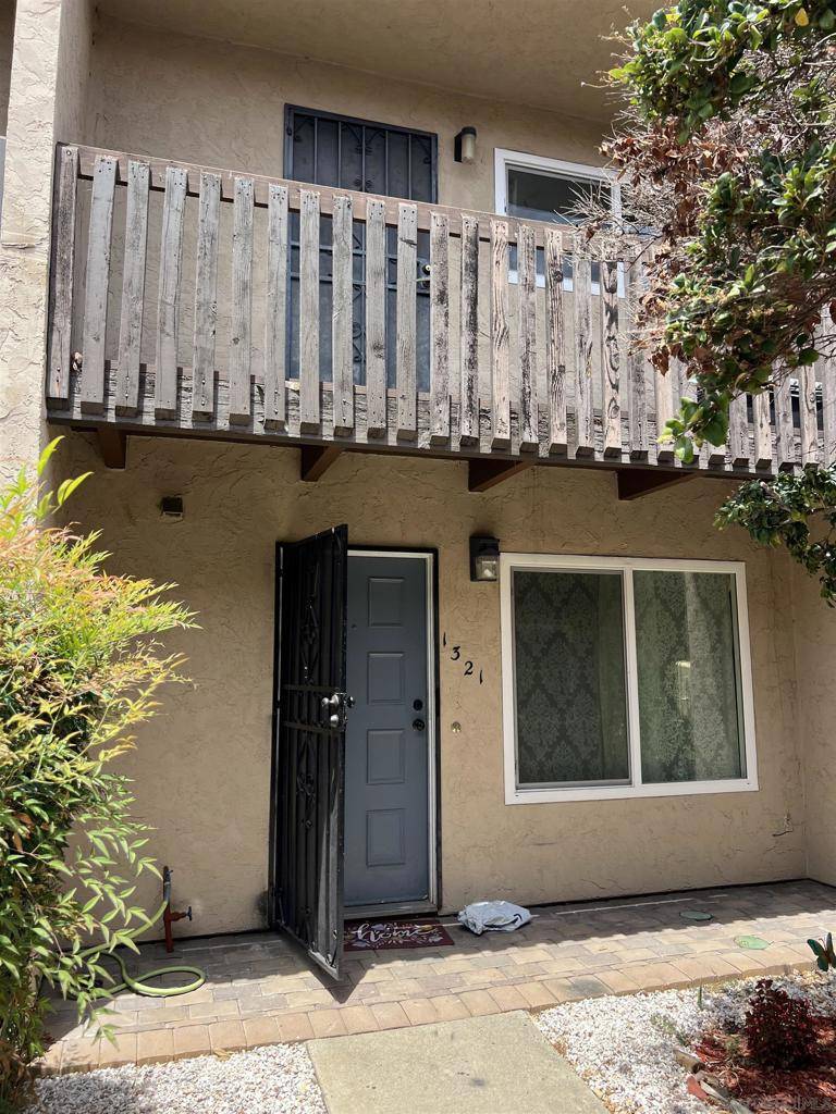 El Cajon, CA 92021,1321 Oakdale Ave