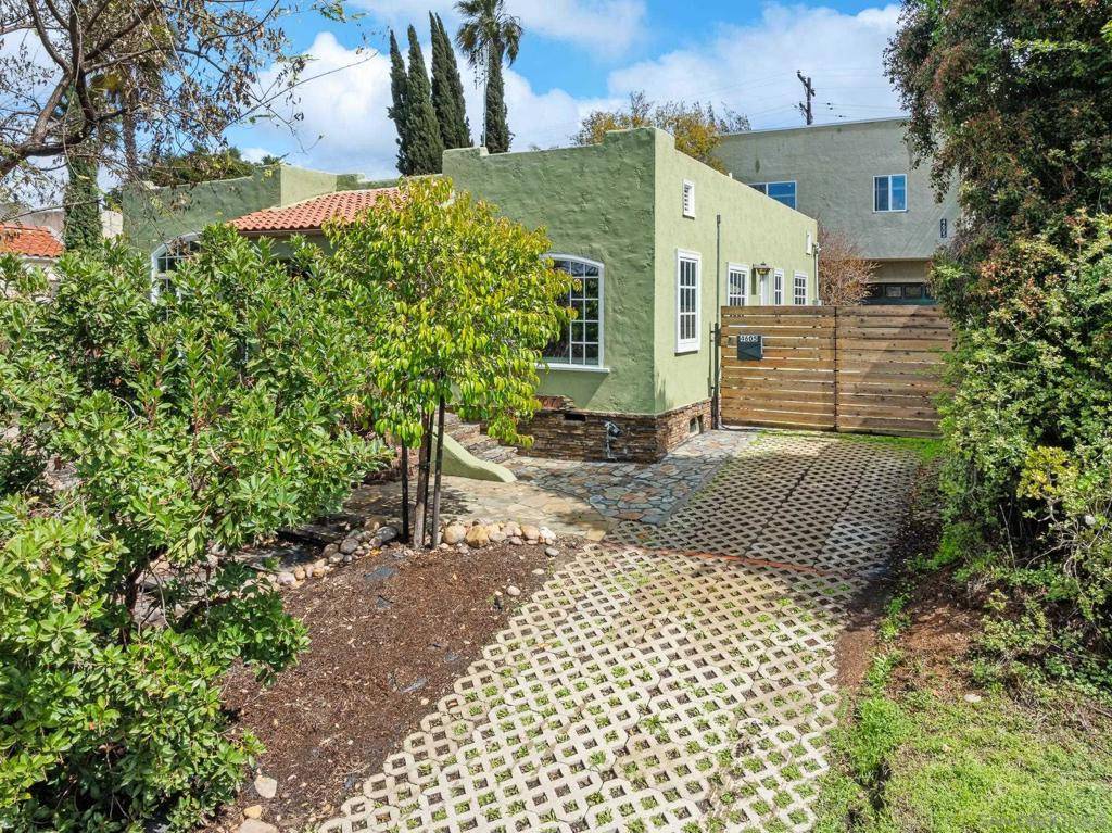 San Diego, CA 92116,4605 4607 Terrace Dr