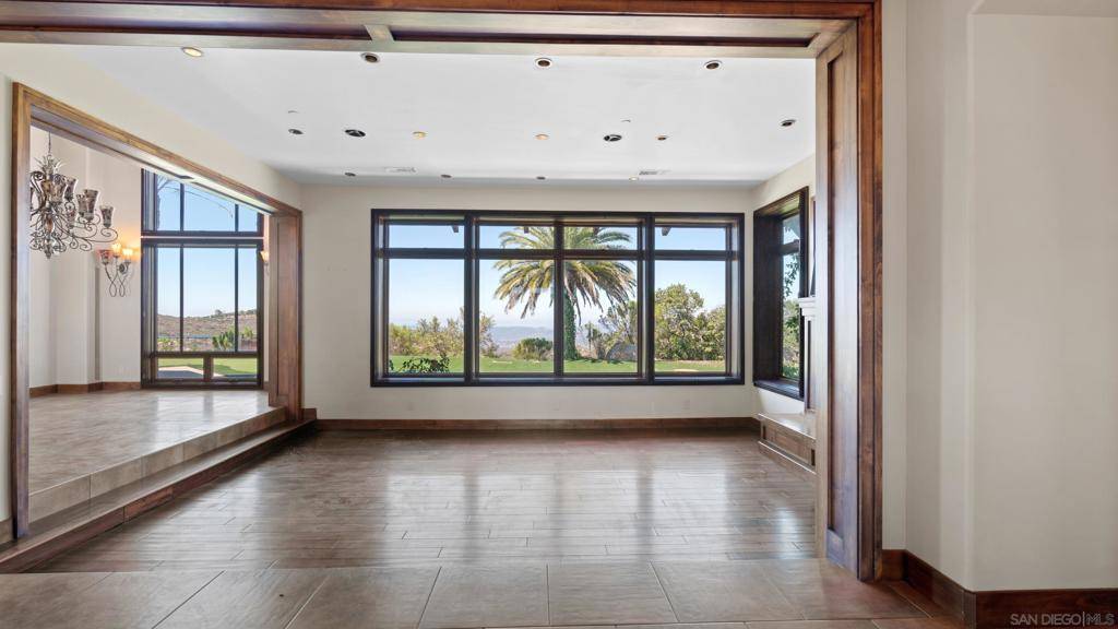 Poway, CA 92064,15955 Running Deer Trail