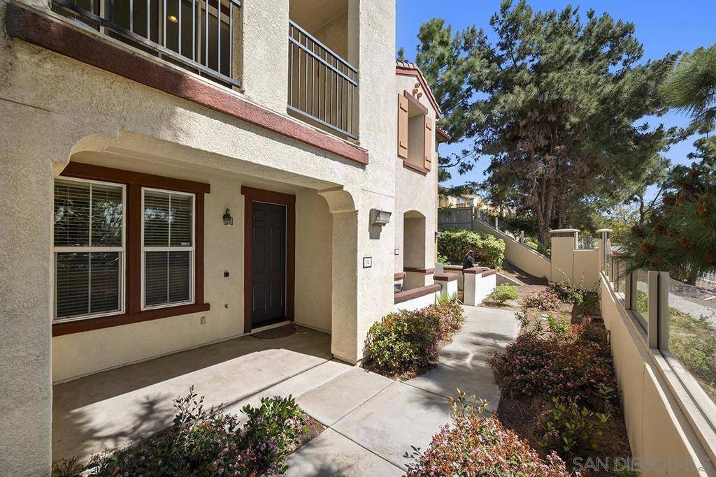 Chula Vista, CA 91915,1338 Caminito Fabrizio #72