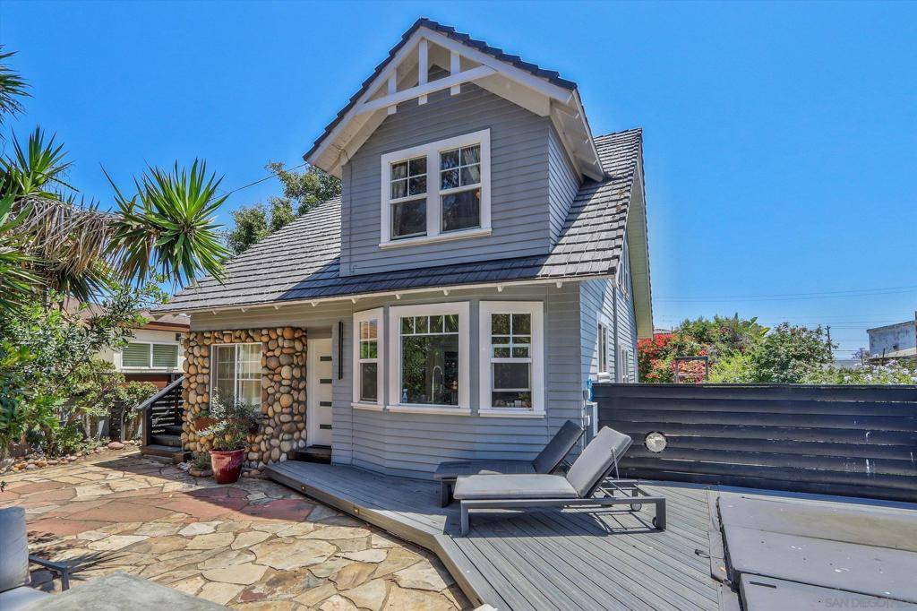 San Diego, CA 92102,1035 Edgemont Place