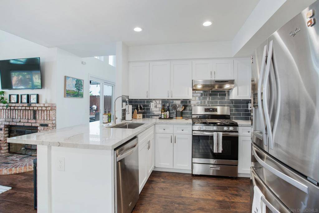 Oceanside, CA 92056,1834 Blackhawk Ave