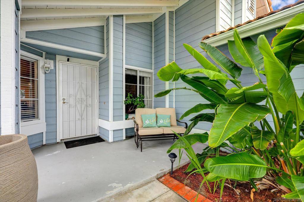 San Diego, CA 92129,8944 La Cartera St