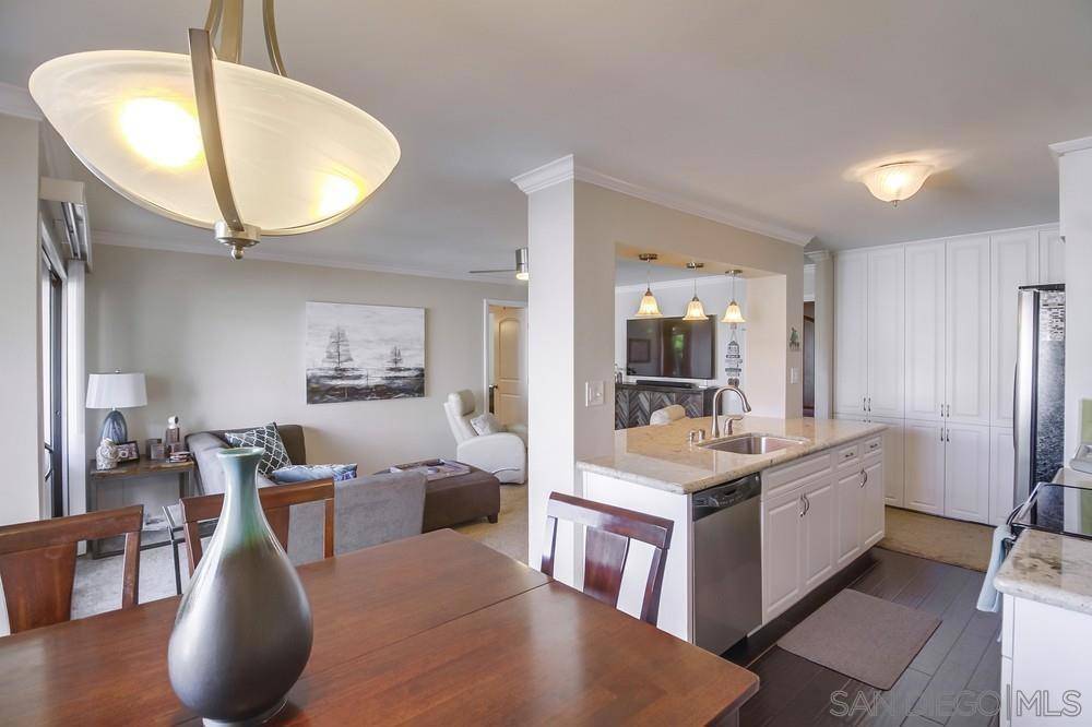 San Diego, CA 92109,1235 Parker Place #2H