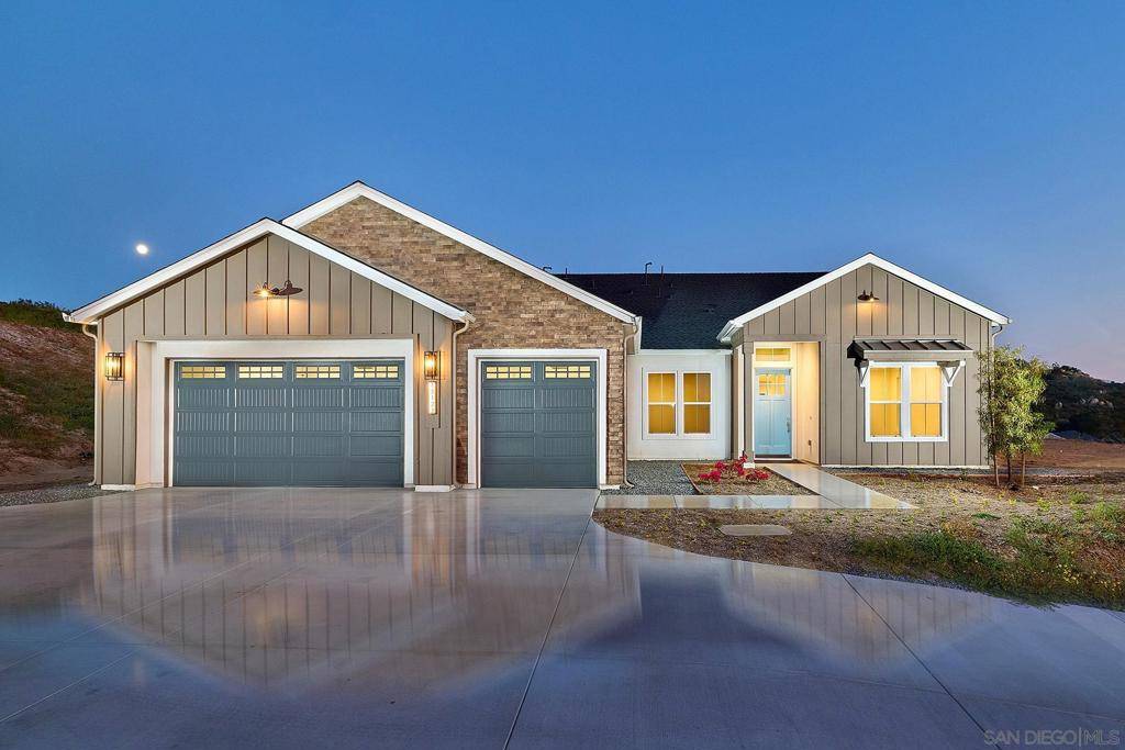 Poway, CA 92064,15123 Larchmont St