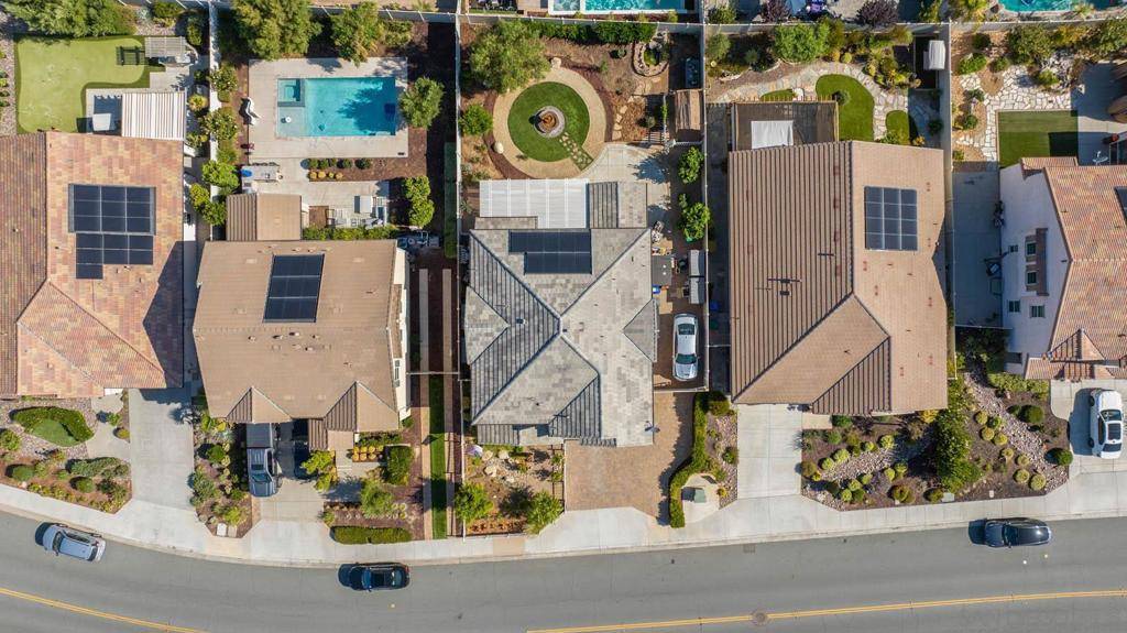 Santee, CA 92071,10689 Braverman Dr.