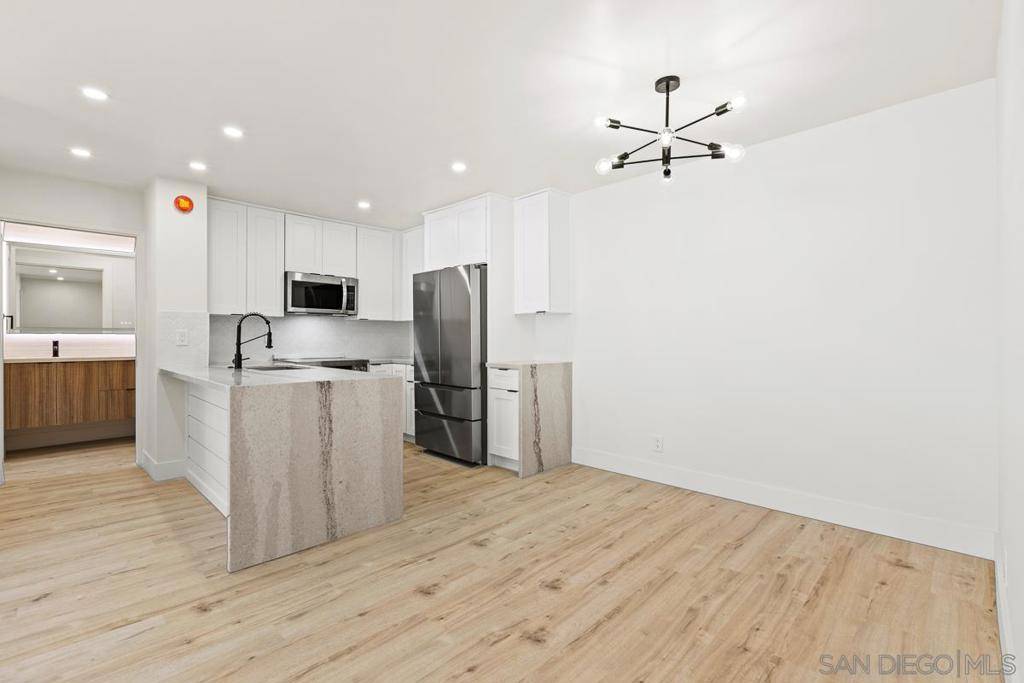 San Diego, CA 92109,1855 diamond st #5-309