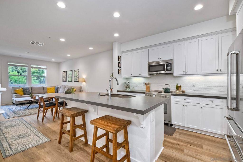 Oceanside, CA 92054,1103 Makena Way