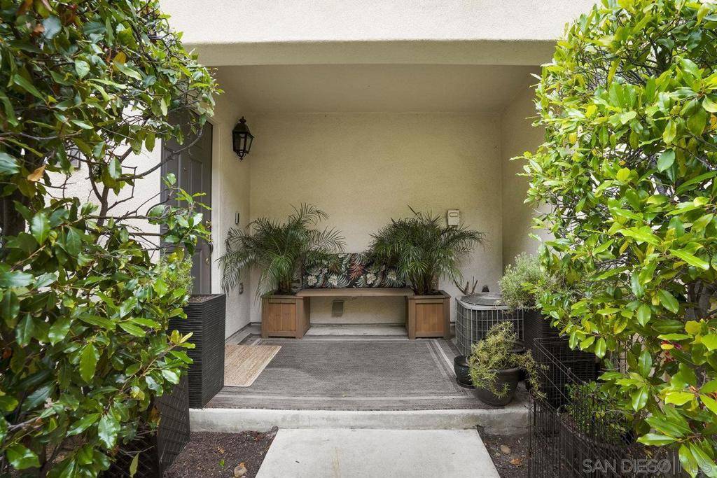 San Diego, CA 92108,2989 Escala Circle