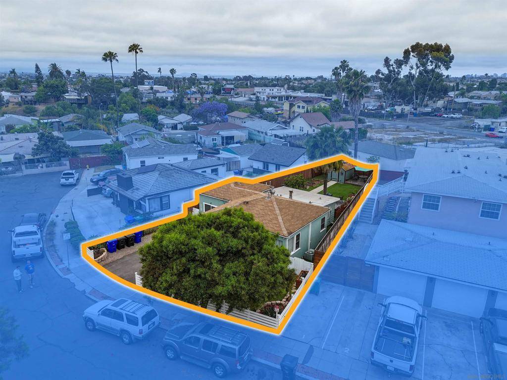 San Diego, CA 92105,4837 Castle Avenue