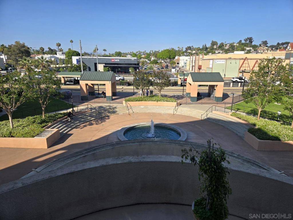 La Mesa, CA 91942,4701 Date #205