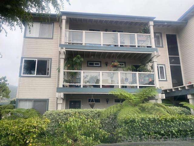 San Marcos, CA 92078,1616 Circa Del Lago #C110