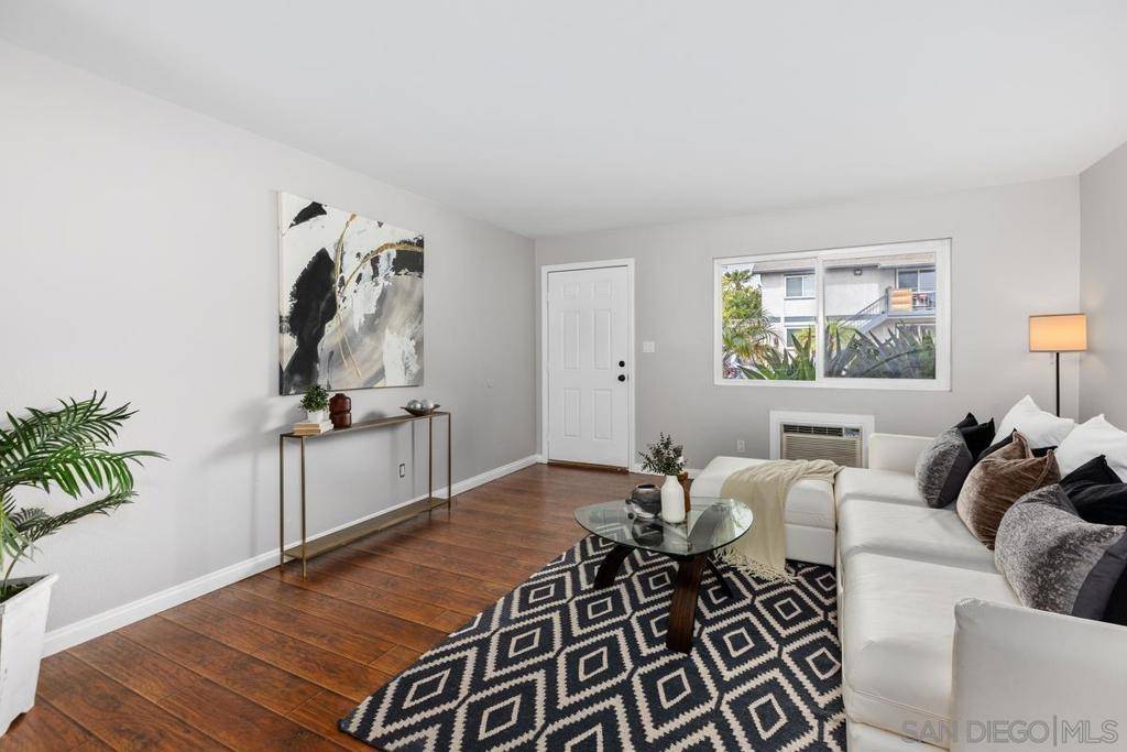 San Diego, CA 92102,5050 A St #11