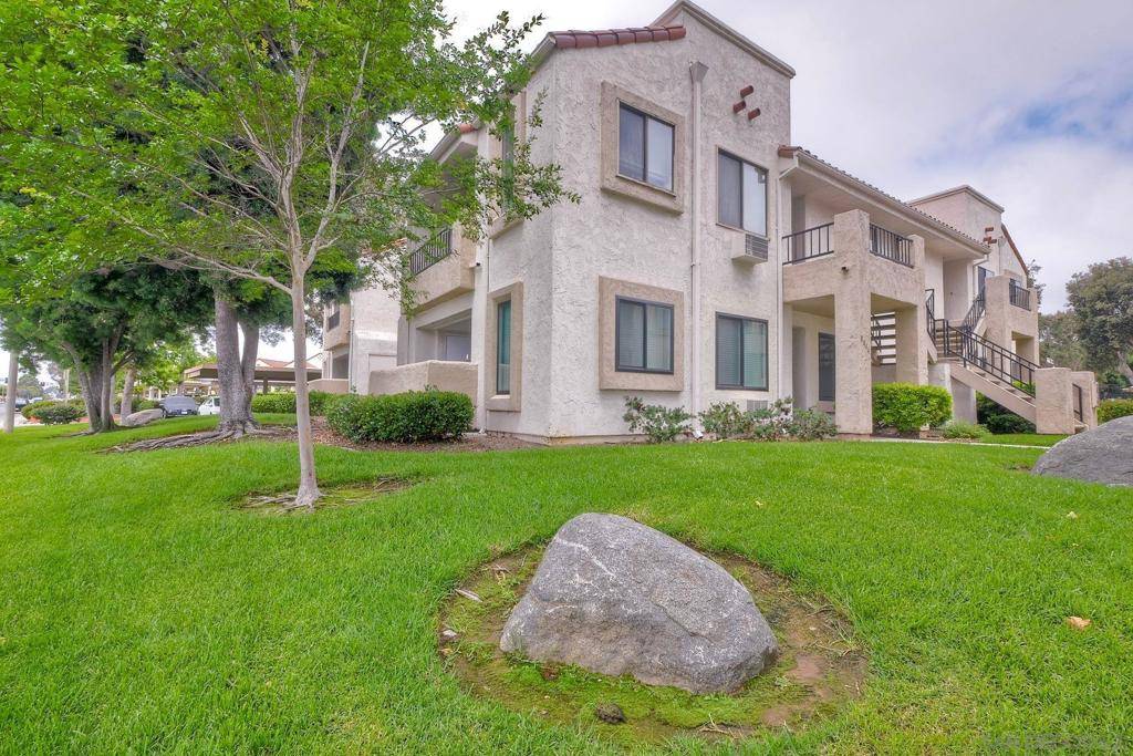 San Diego, CA 92126,8444 New Salem St #9