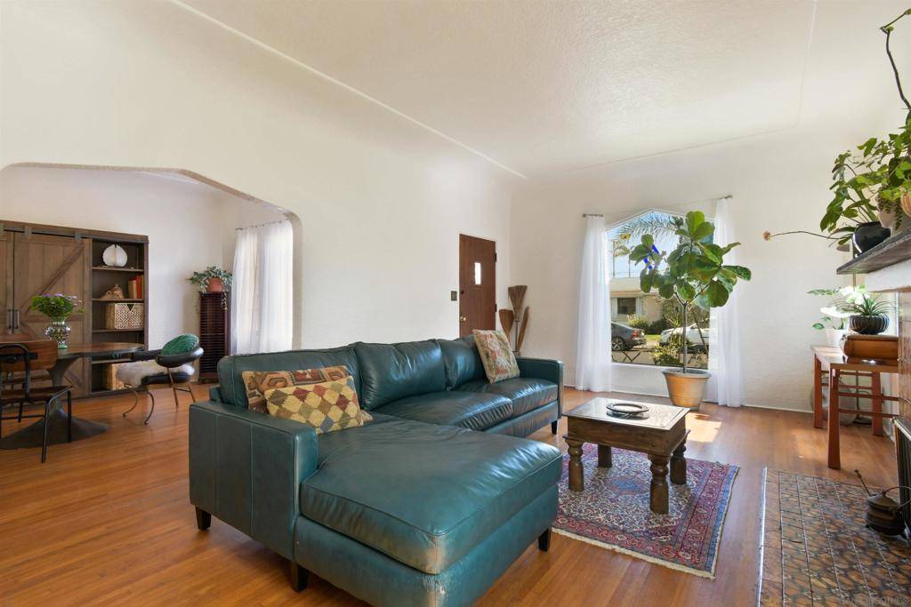 San Diego, CA 92103,1032 Alberta Pl